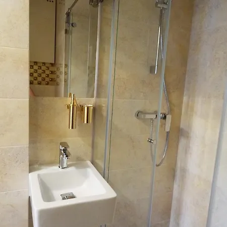 Plac Bankowy Apartman *